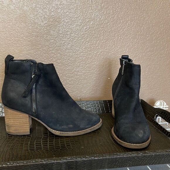 Blondo Nova Waterproof black Ankle Boots Sz 6.5 - Picture 1 of 8